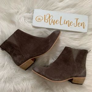 Rebels Rally Ankle Boots NWOT